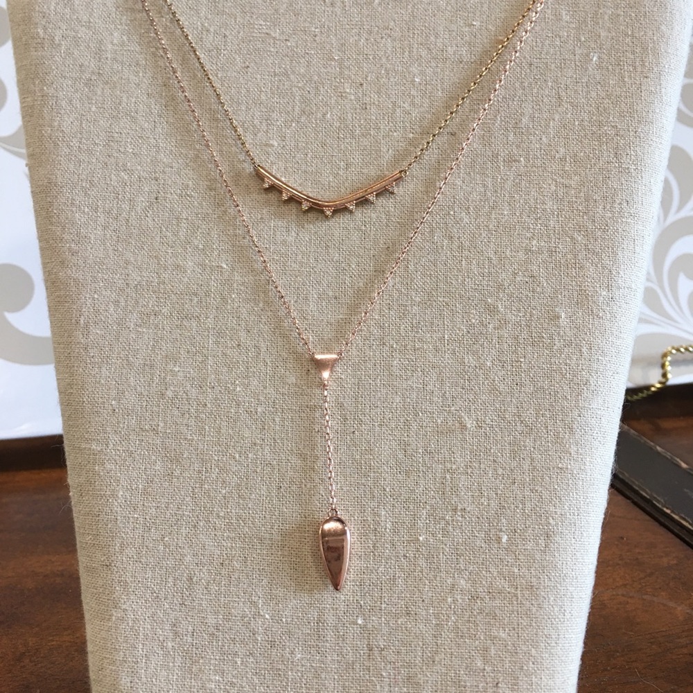 Stella and dot rose gold layering necklace 2 in 1.